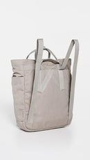 FJALLRAVEN WOMEN'S KANKEN TOTEPACK ONE SIZE - FOG - Like New