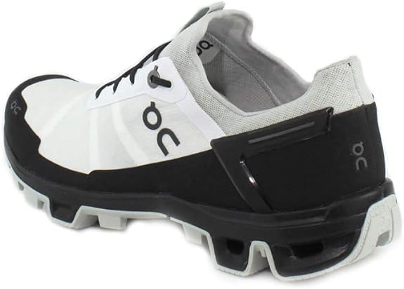 34.99849 On Running Mens Cloudventure Peak White/Black 11 - Like New