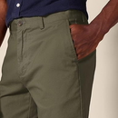 AMAZON ESSENTIALS MEN'S SLIM-FIT 7" SHORT - SIZE: MEN 32 - OLIVE - Brand New