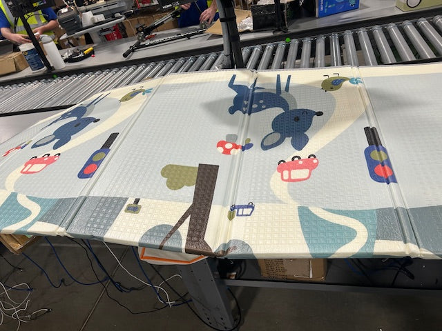 YOOVEE FOLDABLE BABY PLAY MAT 70" BY 73" DEER, TREES, TRAFFIC LIGHTS - MULTI - Like New