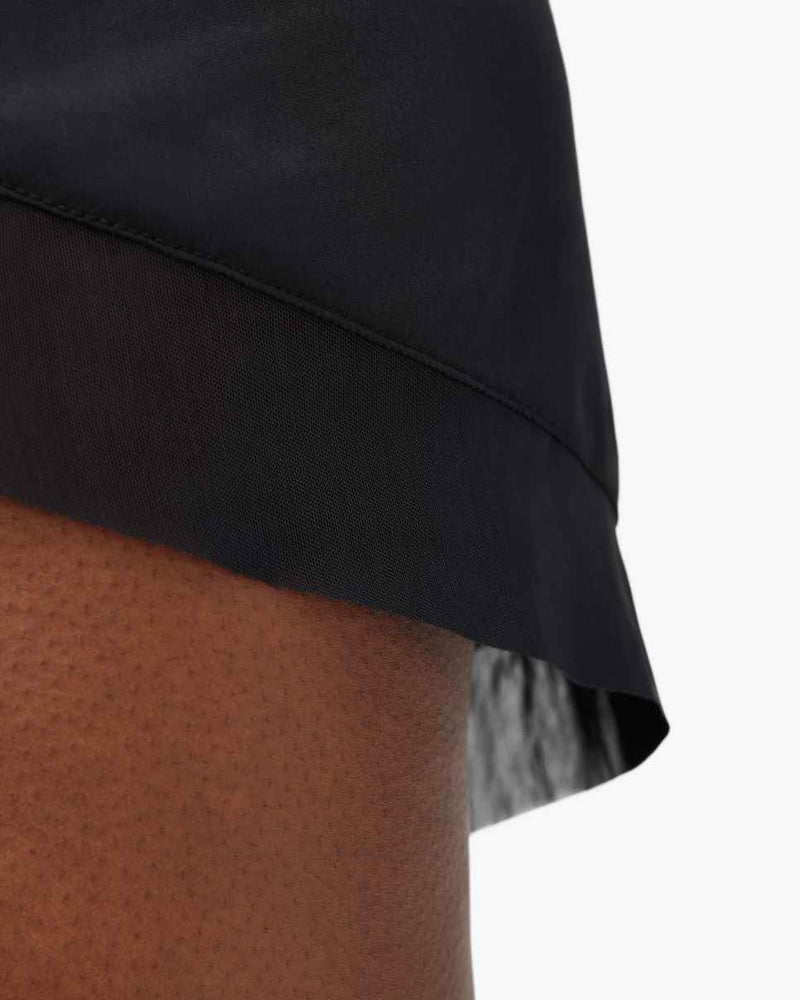 HOKA ONE ONE GLIDE 4" SHORT - SIZE: WOMEN M - BLACK - Brand New