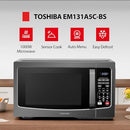 TOSHIBA EM131A5C-BS COUNTERTOP MICROWAVE OVENS 1.2 CU FT 1100W - BLACK - Like New