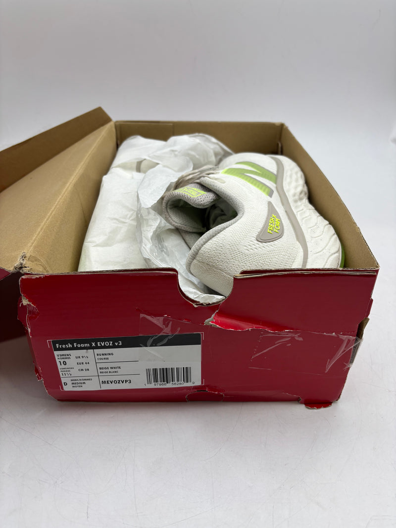 NEW BALANCE FRESH FOAM X EVOZ V3 MENS RUNNING - SIZE: MEN 10 - BEIGE WHITE - Like New