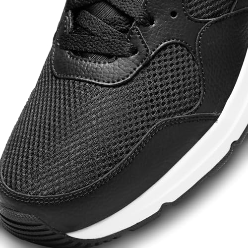 NIKE MEN'S GYMNASTICS SHOES SNEAKER SIZE 10, BLACK/WHITE - Like New