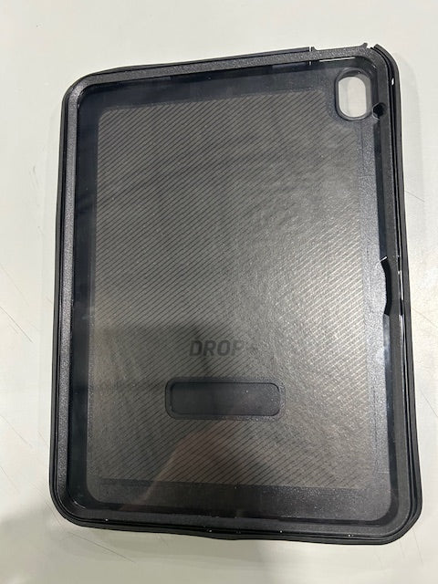 OTTERBOX GENERIC BLACK OTTERBOX 10.5" BY 7.75" - BLACK - Like New