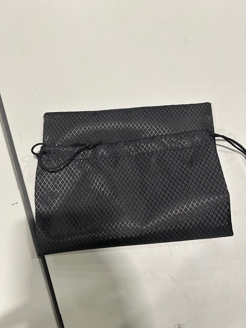GENERIC BLACK 7" BY 10" DRAWSTRING BAG - BLACK - Like New