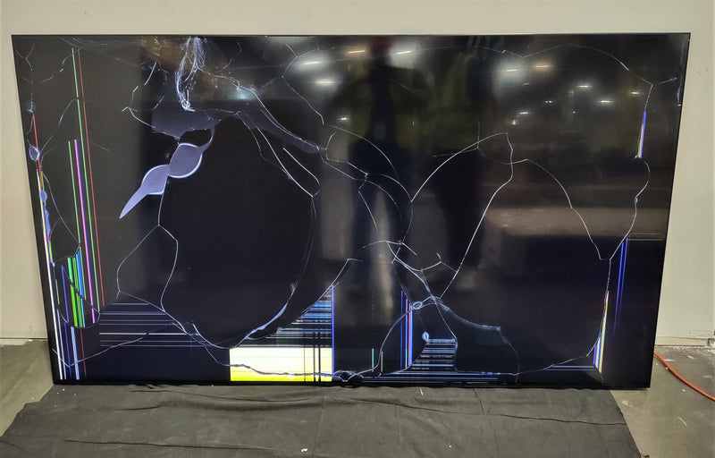 For Parts: SAMSUNG 85" Class QLED 4K UHD Quantum HDR QN85Q80AAFXZA  CRACKED SCREEN