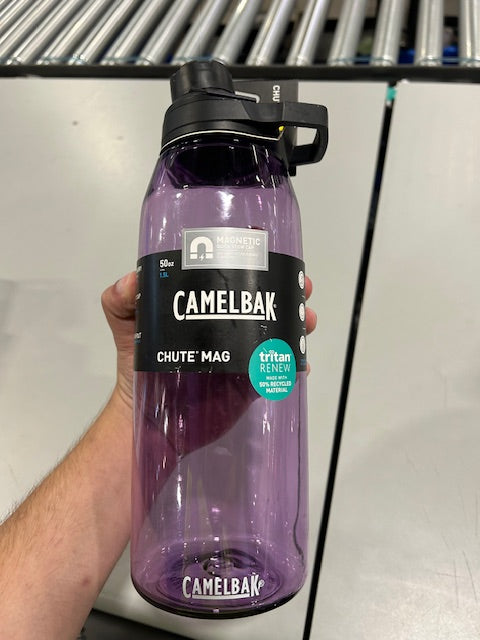 CAMELBAK CHUTE MAG 50OZ DUSTY LAVENDER WATER BOTTLE - DUSTY LAVENDER - Like New