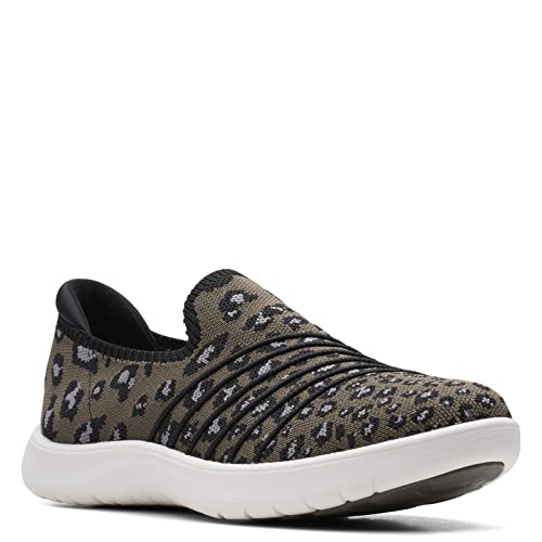 CLARKS WOMEN'S ADELLA STEP SNEAKER DARK OLIVE SIZE 8 - Like New