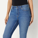 AEWM11371M25 AMAZON ESSENTIALS WOMEN'S LOW STRETCH SLIM MEDIUM BLUE SIZE 10 - Brand New