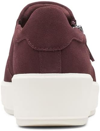 CLARKS LAYTON STEP WOMEN'S SLIP ON - SIZE: WOMEN 10 WIDE - BURGUNDY SUEDE - Like New