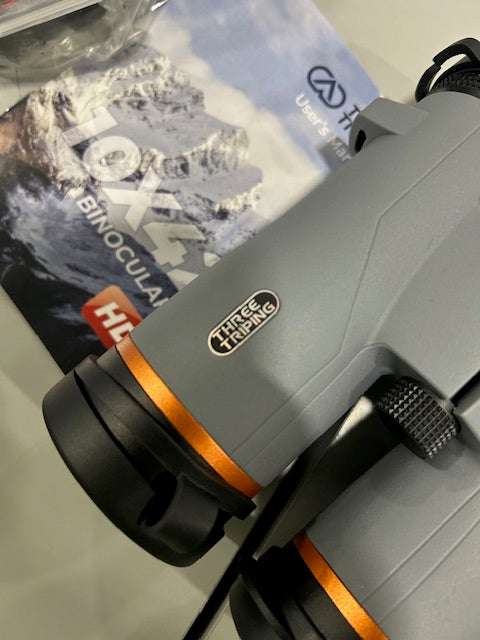 THREE TRIPPING 10X42 BICNOCULARS WITH PHONE ADAPTER - GRAY - Like New