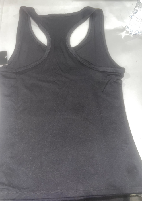 STUDIO 33 WOMEN'S SOLID SLEEVELESS RACERBACK TANK TOP - SIZE: WOMEN S - BLACK - Like New