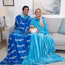 SNUGGIE REVERSIBLE THE ORIGINAL WEARABLE BLANKET SLEEVES - BLUE/TURQUIOSE - Like New