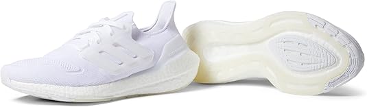 ADIDAS ULTRABOOST 22 - SIZE 10.5 - CLOUD WHITE - Like New