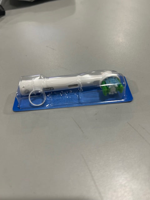 ORAL-B CROSSACTION ELECTRIC TOOTHBRUSH HEAD - WHITE - Brand New