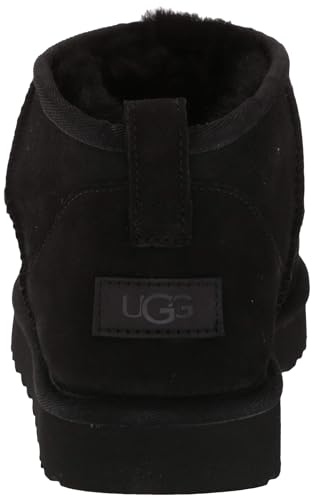 1116109 UGG WOMEN CLASSIC ULTRA MINI BOOT BLACK Size 10 - Like New