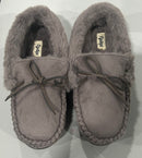 FLOOPI FAUX FUR SLIPPERS - SIZE: WOMEN LARGE (9-10) - GRAY - Like New
