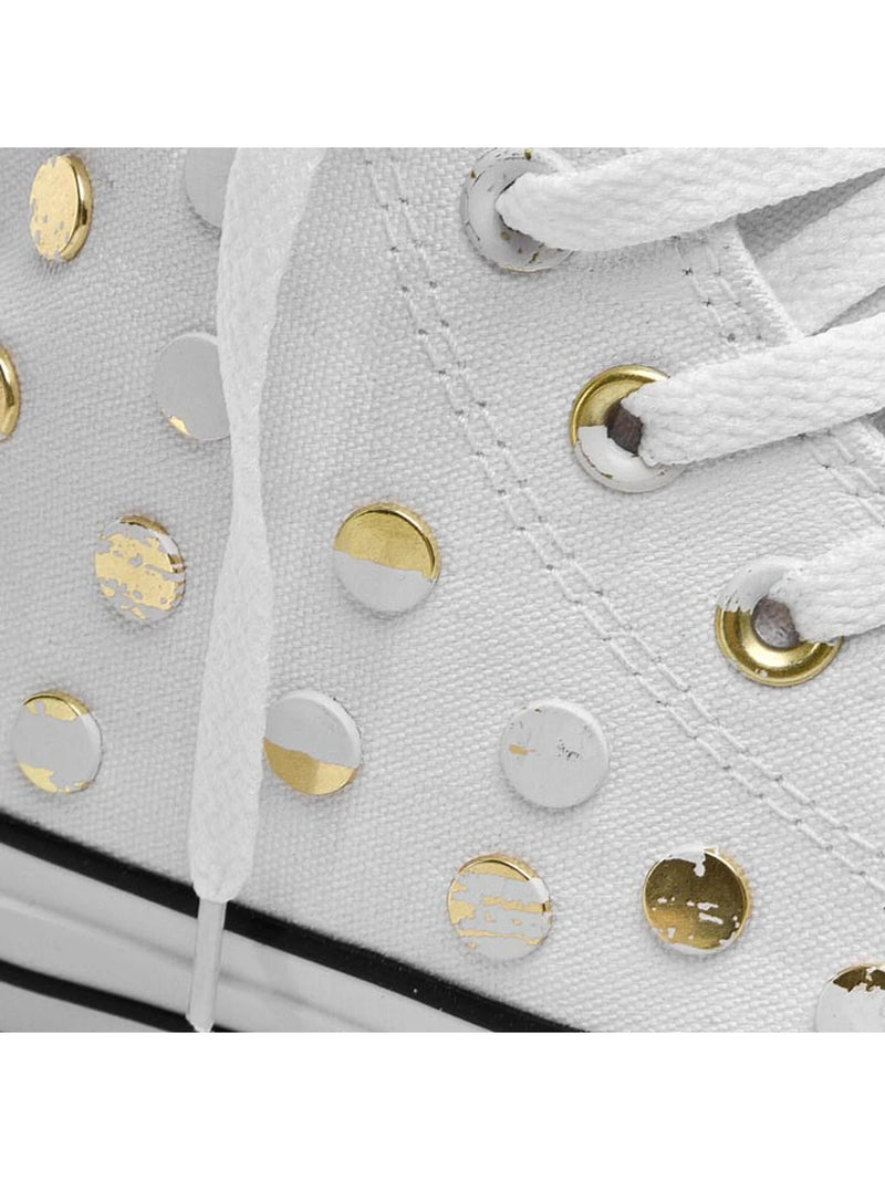 CONVERSE WOMENS STUDDED HIGH TOP CHUCK TAYLORS - SIZE: WOMEN 8 - WHITE - 547266C - Like New