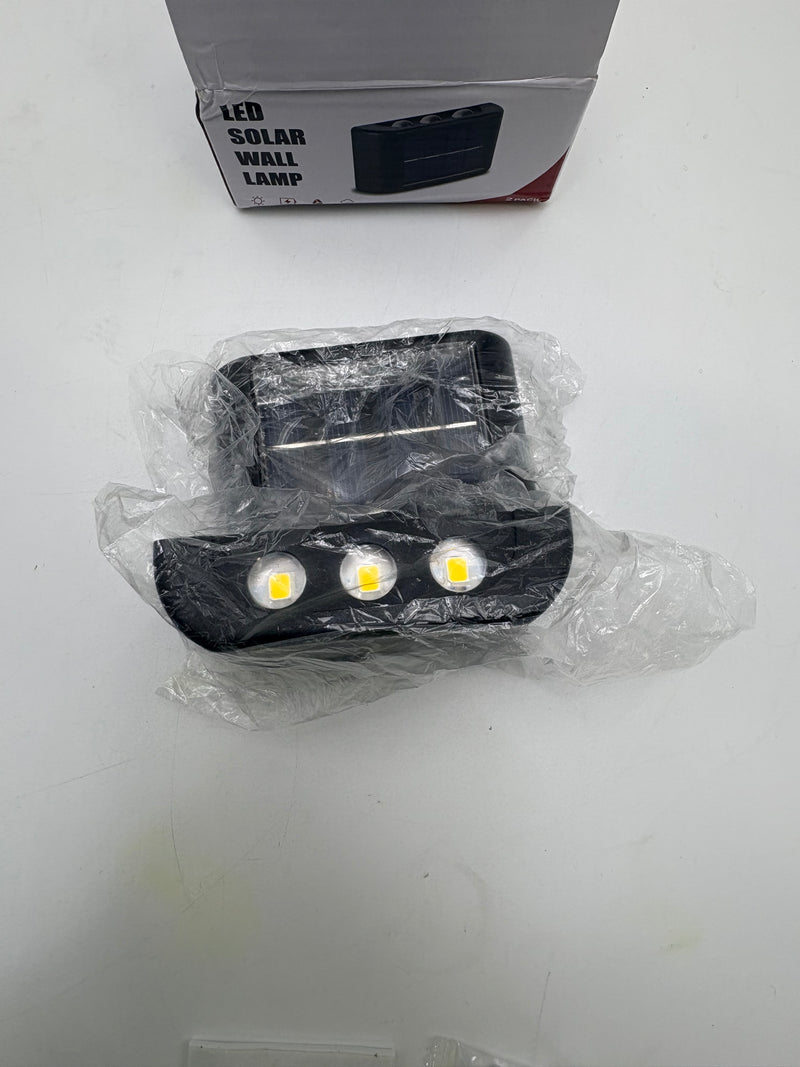 GENERIC LED SOLAR WALL LAMPLIGHTS OUTDOOR FENCE LIGHTS SOLAR WATERPROO - BLACK - Like New