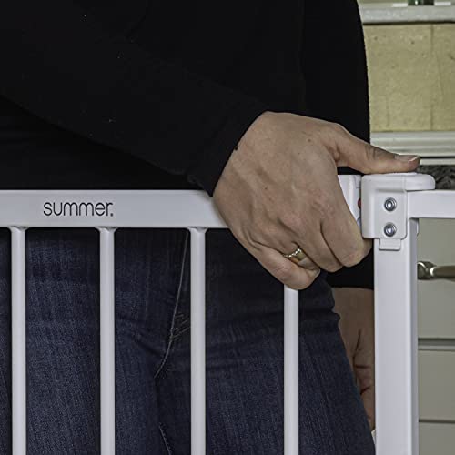 Summer Infant Everywhere Extra Tall & Wide Gate, 28.75" - 39.75" Wide  White - Like New