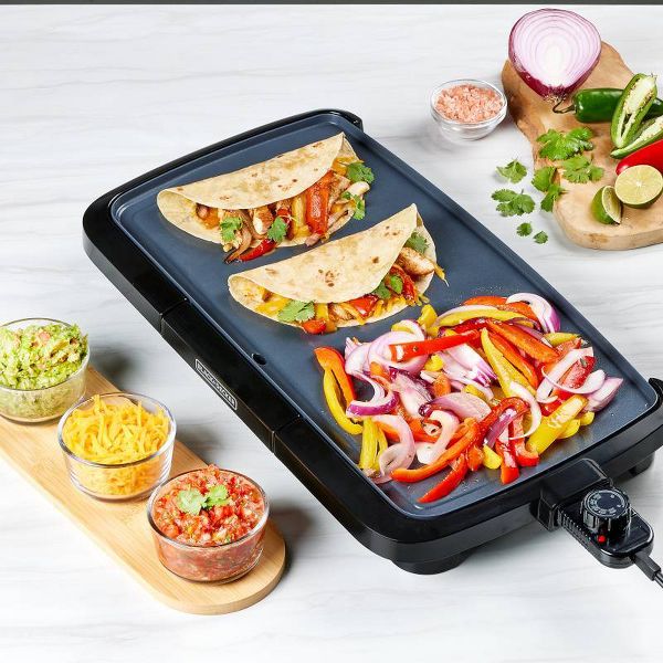 BLACK+DECKER 20" FAMILY-SIZED ELECTRIC GRIDDLE, 1500W - BLACK - Like New
