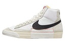 DQ7673-100 WHTE/BLACK LIGHT BONE SUMMIT WHITE SIZE 7.5 MEN - Like New