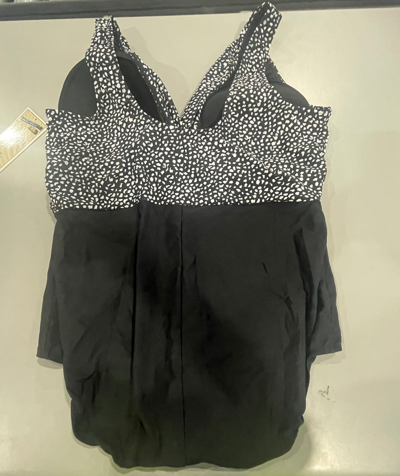 CARIBBEAN SAND WOMENS ONE PIECE SWIMSUIT - SIZE: WOMEN 24W - BLACK/WHITE - Like New