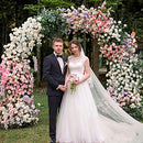 Wokceer Round Backdrop Stand, 9.5 FT Wedding Arch Backdrop Stand Circle - Brand New