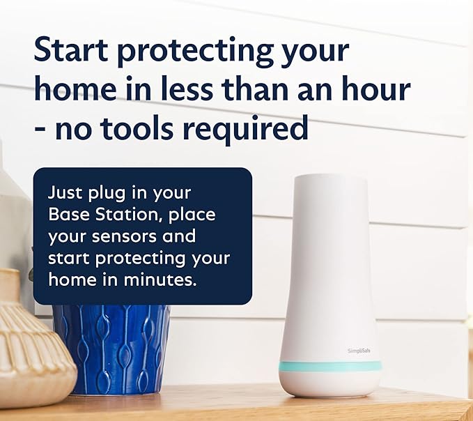 SIMPLISAFE 5-Piece Security System SSBS3 -White - Like New