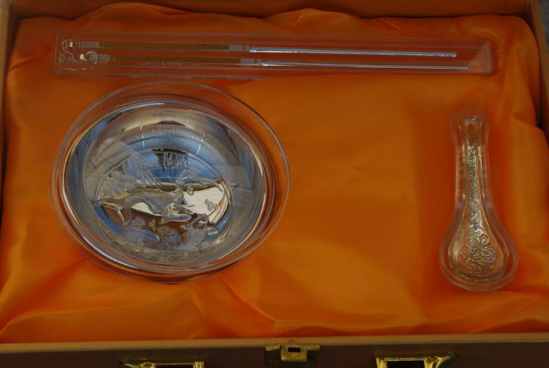 WIUEH THREE-PIECE INTRICATE DESIGNED PLATED BOWL CHOPSTICKS & SPOON - SLIVER - Like New