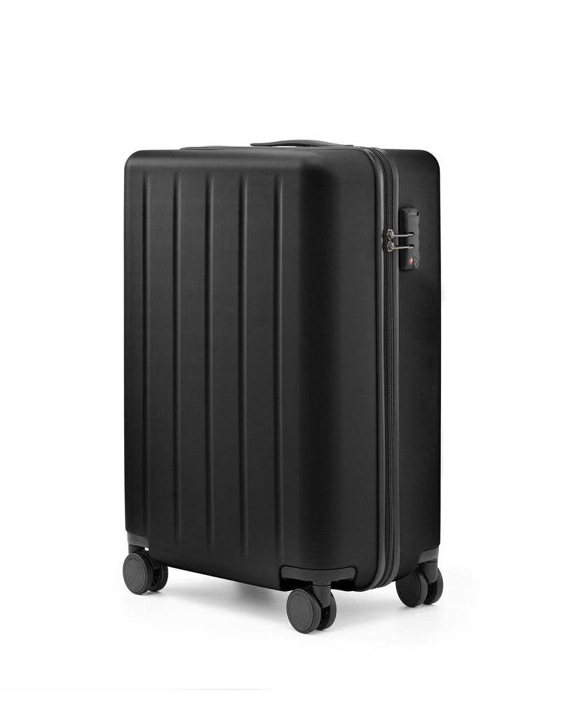 NINETYGO DANUBE COLLECTION | PLUS | HARDSIDE 20 INCH CARRY-ON LUGGAGE - BLACK - Like New