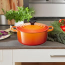 LE CREUSET ENAMELED CAST IRON SIGNATURE ROUND DUTCH OVEN 4.5 QT - FLAME - Brand New
