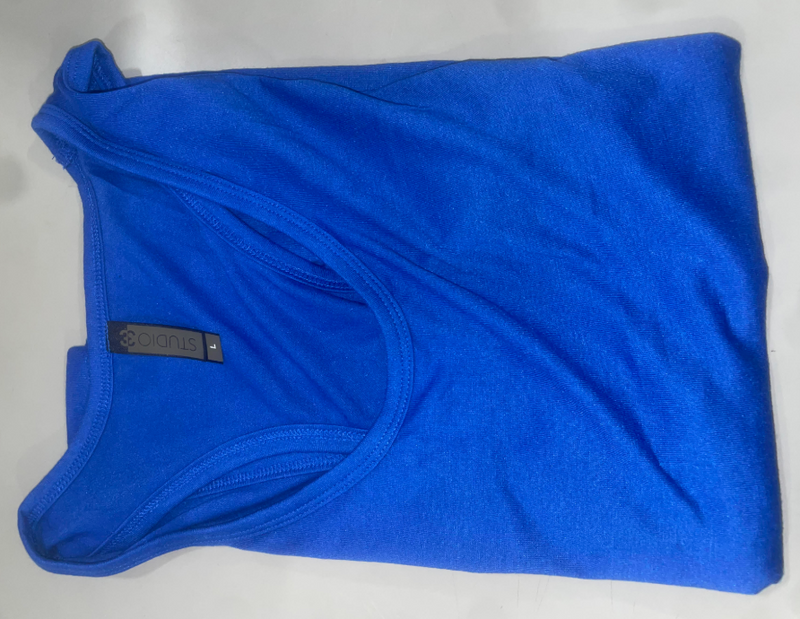 STUDIO 33 WOMEN'S SOLID SLEEVELESS RACERBACK TANK TOP - SIZE: WOMEN L - BLUE - Like New