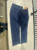LEVI'S CLASSIC STRAIGHT FIT WOMEN'S JEANS 32 (14S) - SIZE: WOMEN 32 - Brand New