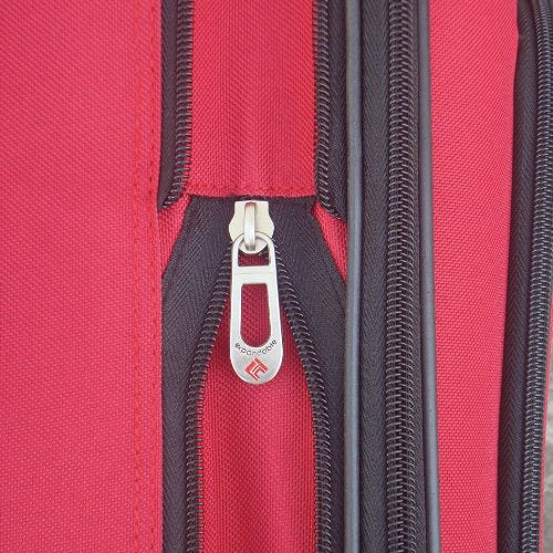 TRAVELERS CLUB BOWMAN EVA EXPANDABLE VALUE LUGGAGE AND TRAVEL SET, RED - Brand New