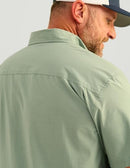 H1500214 HUK MENS NEXT LEVEL SOLID SLEEVE FISHING BUTTON M FOG GREEN - Brand New