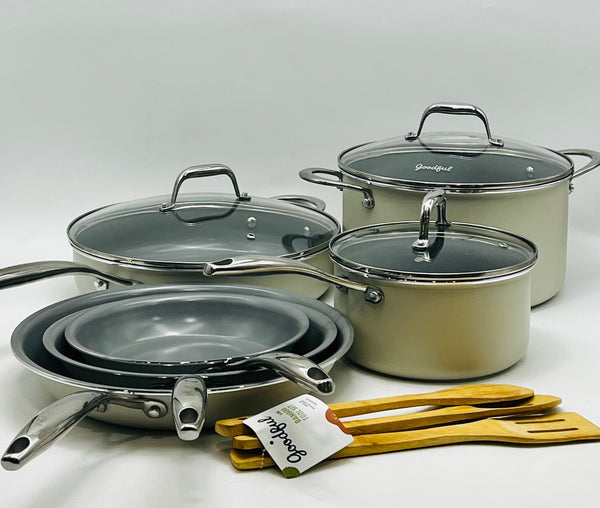 Goodful Ceramic Nonstick Pots and Pans Set Titanium Nonstick 12-Piece - Cream Like New