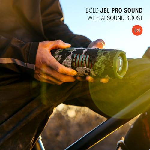 JBL FLIP 7 PORTABLE WATERPROOF AND DROP-PROOF SPEAKER BOLD PRO SOUND - BLUE - Like New