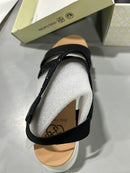 DAISY FUENTES WOMEN'S WEDGE SANDALS FRILL COMFORTABLE - SIZE: WOMEN 7 - BLACK - Like New