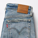 563270245 Levi's Women's Premium 501 Original Shorts, Light Indigo, Size 29 - Brand New