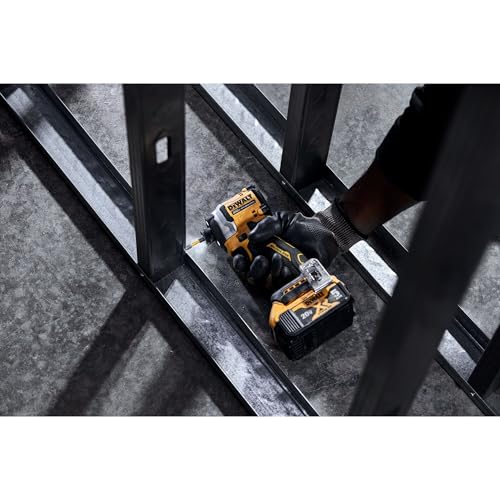 DEWALT ATOMIC 20V MAX 1/4 in. BRUSHLESS CORDLESS IMPACT DRIVER KIT - YELLOW - Like New
