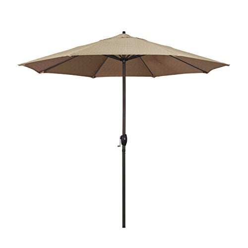 California Umbrella 9' Round Aluminum Outdoor Deck, Pool or Patio Umbrella - Like New