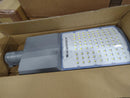 LANGY SOLAR STREET LIGHT, DIE-CAST ALUMINUM WATERPROOF IP66 ENERGY SAVING - GRAY - Like New