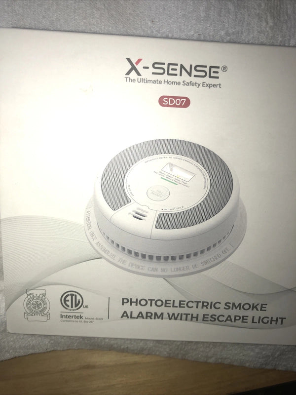PHOTOELECTRIC 2-NIB X-SENSE SD07 PHOTOELECTRIC SMOKE ALARM ESCAPE LIGHT SHELF 7 - Like New