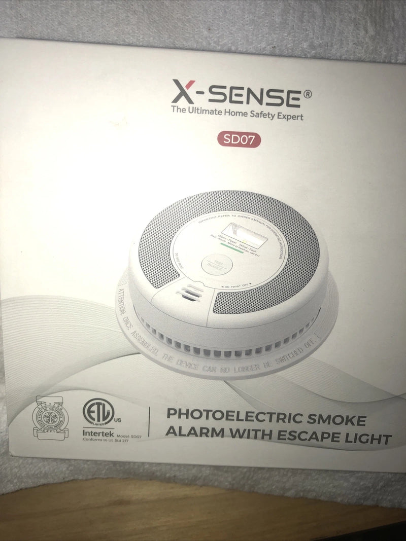 PHOTOELECTRIC 2-NIB X-SENSE SD07 PHOTOELECTRIC SMOKE ALARM ESCAPE LIGHT SHELF 7 - Like New