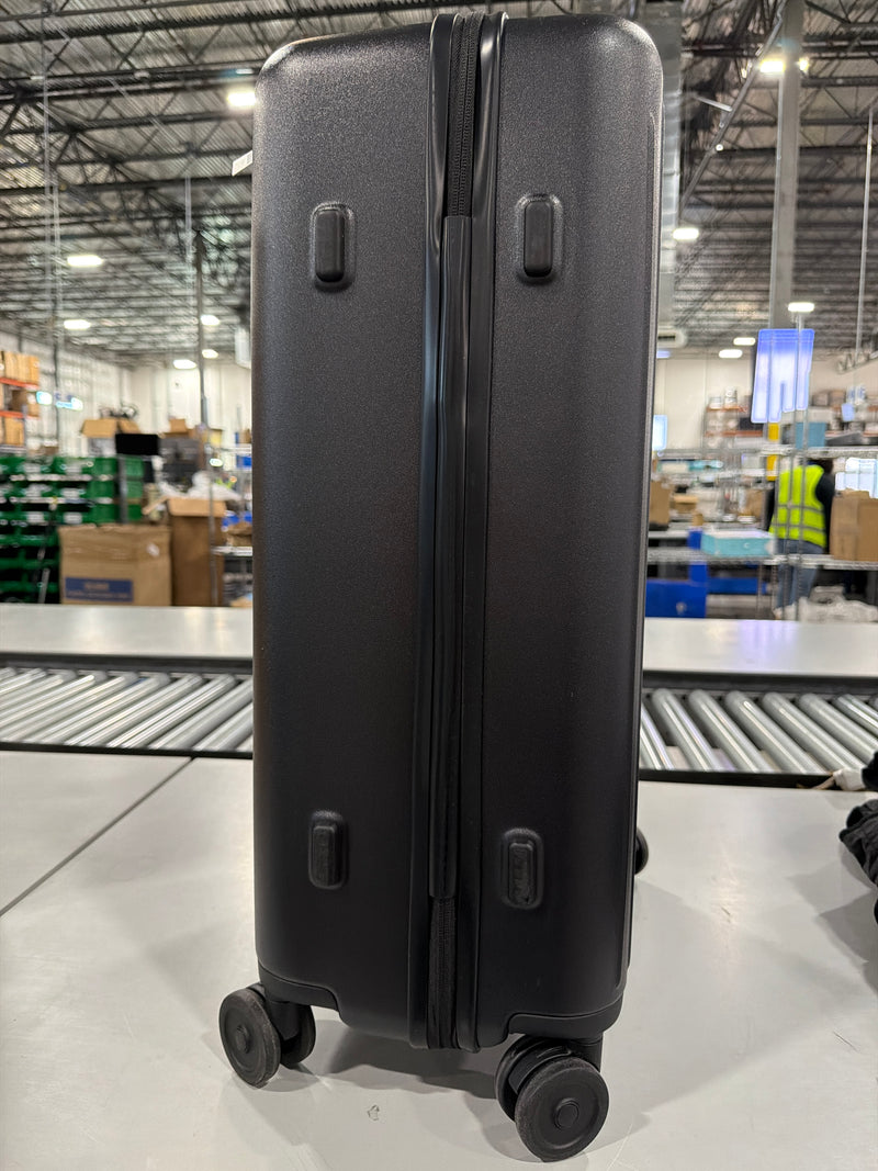 NINETYGO MEDIUM CHECKED LUGGAGE 24 INCH - BLACK - Brand New