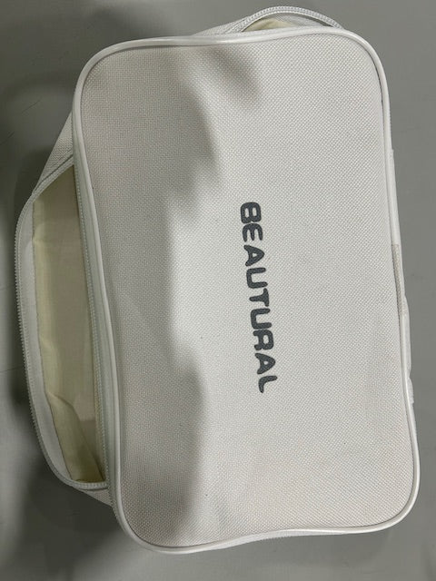 BEAUTURAL WHITE 10X7X2 BEAUTURAL TRAVELING CASE - WHITE - Like New