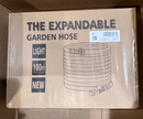 GENERIC EXPANDABLE GARDEN HOSE WALL HOOK 100FT WATER HOSE - BLACK100/GREEN - Like New