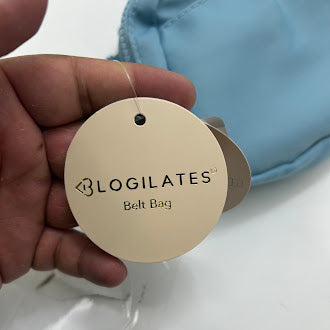 BLOGILATES THE TEAL ZIPPER POUCH WITH A CUTE HEART LOGO - TEAL - Like New